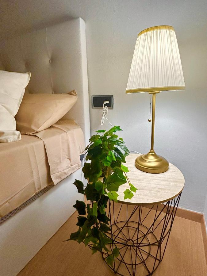 Room Con Bano Privado Sagrada Familia Barcelona Kültér fotó